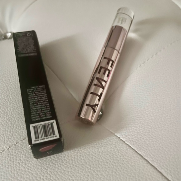 NEW Fenty Beauty Fenty Icon Velvet Matte RiRi Pink Liquid Lipstick Full Size - Picture 8 of 14